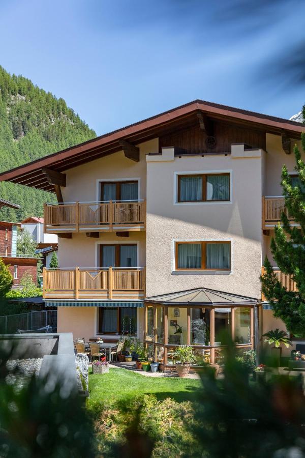 Haus Manfred Hotel Sölden Esterno foto