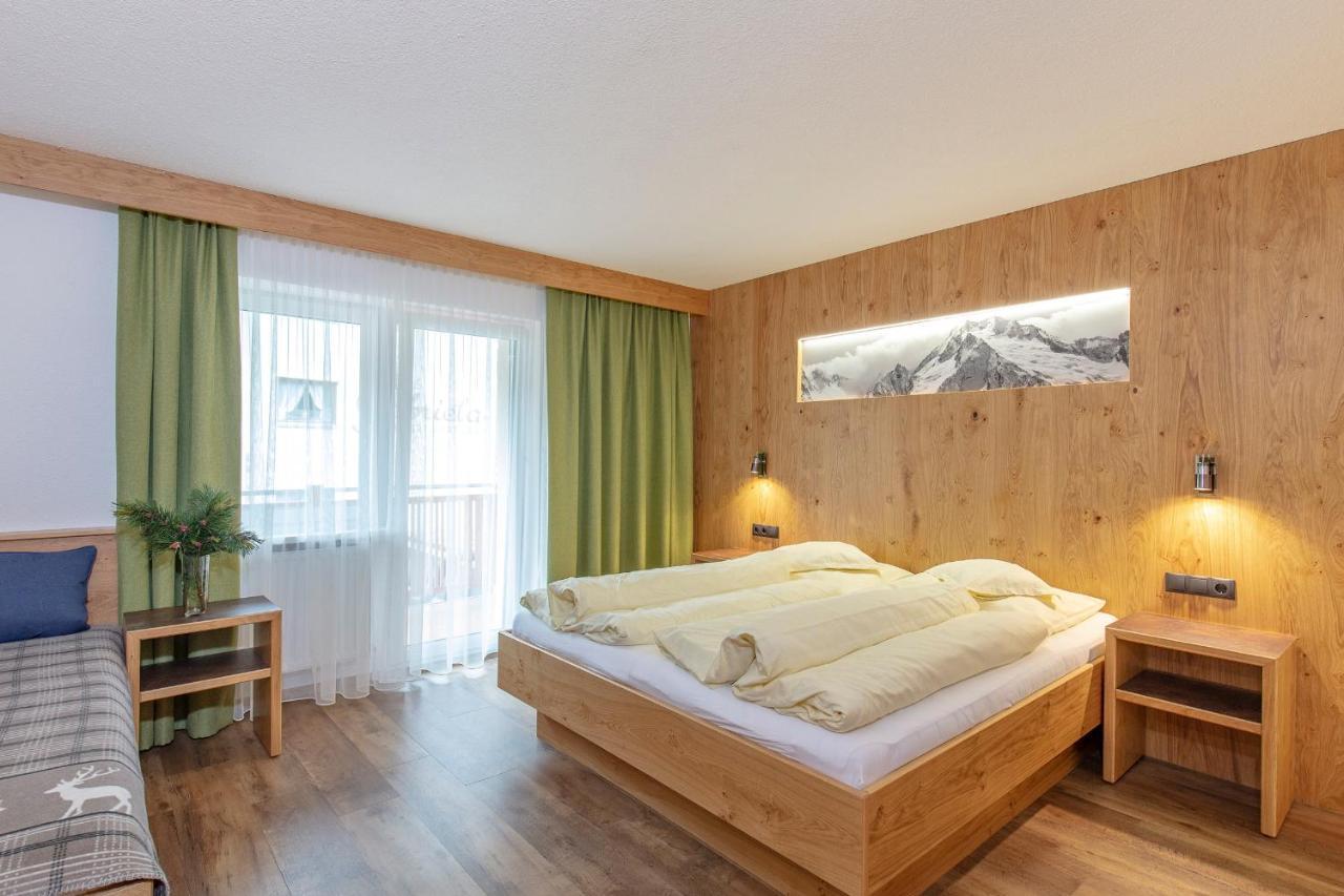 Haus Manfred Hotel Sölden Esterno foto